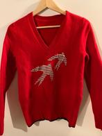 Pull rouge en laine brodé hirondelles 38-40, Taille 38/40 (M), Porté, Rouge, Enlèvement ou Envoi