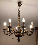 Bronze kroonluchter, Ophalen