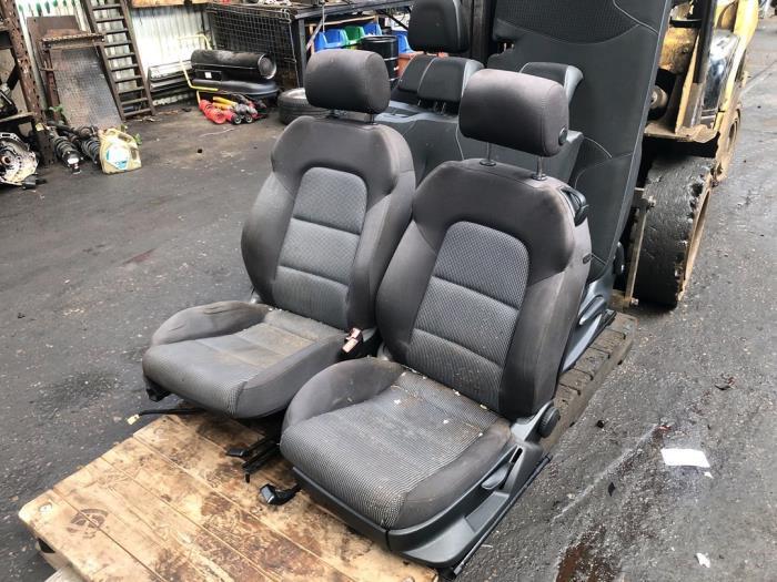 Siège + banquette (complet) d'un Audi A3, Autos : Pièces & Accessoires, Habitacle & Garnissage, Audi, Utilisé, 3 mois de garantie