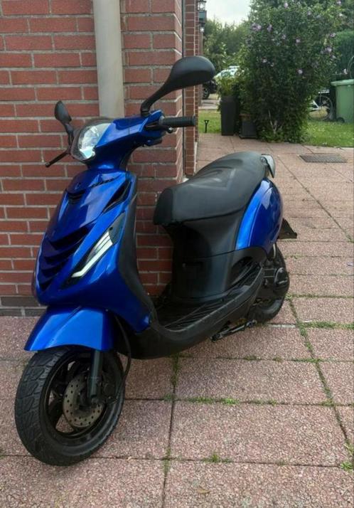Piaggio Zip 2t 70cc Malossi, Fietsen en Brommers, Scooters | Piaggio, Zo goed als nieuw, Elektrisch, Ophalen