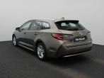 Toyota Corolla Touring Sports 1.8 Hybrid Dynamic e-CVT, Gebruikt, 750 kg, 4 cilinders, Bruin