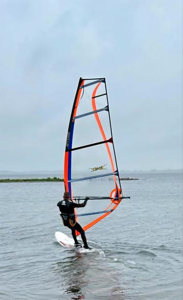 Complete Arrows Zeilset 5.0 + Carbon Mast & gratis giek beschikbaar voor biedingen