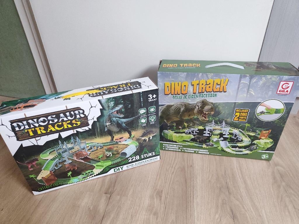 Dino Tracks - racebaan, Kinderen en Baby's, Speelgoed | Racebanen, Racebaan, Zelf te bouwen, Zo goed als nieuw, Overige aandrijving