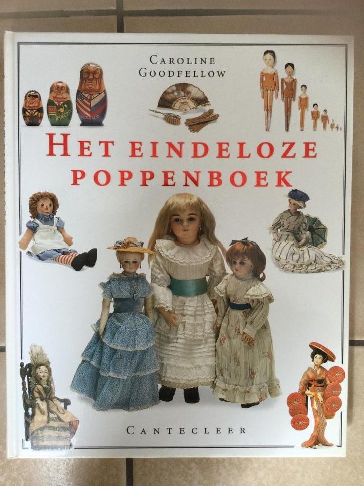 Het eindeloze poppenboek, Collections, Poupées, Comme neuf, Enlèvement ou Envoi