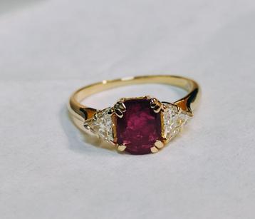 Gouden ring met robijn en diamanten 0,50ct beschikbaar voor biedingen