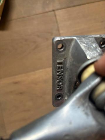 4paar shatboard trucks beschikbaar voor biedingen