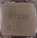 AMD Ryzen 7 2700X + Originele RGB Wraith Prism Koeler, Computers en Software, Processors, Zo goed als nieuw, AMD Ryzen 7, Socket AM4