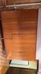 Vintage kast, Huis en Inrichting, Ophalen, Gebruikt, Vintage