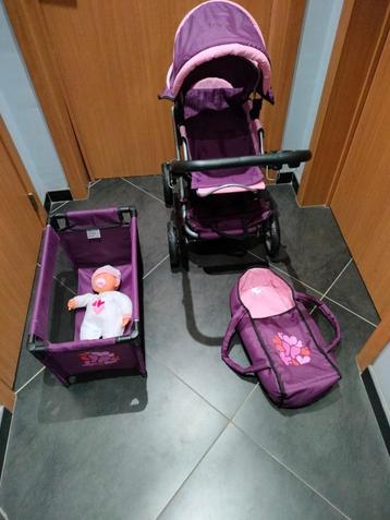 Poussette, lit pour poupées beschikbaar voor biedingen