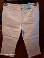 Witte dames 3/4 model broek, Maat 42/44 (L), Ophalen of Verzenden, Zo goed als nieuw