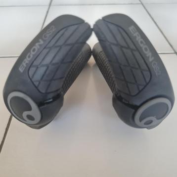Ergon handvatten GS2 zwart grijs (small) beschikbaar voor biedingen