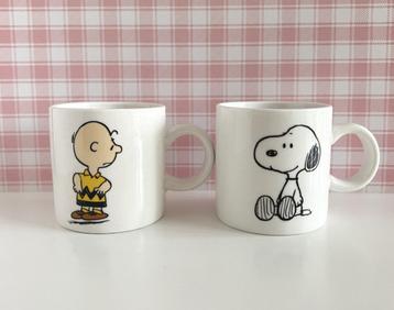 Duo de tasses Charlie Brown et Snoopy beschikbaar voor biedingen