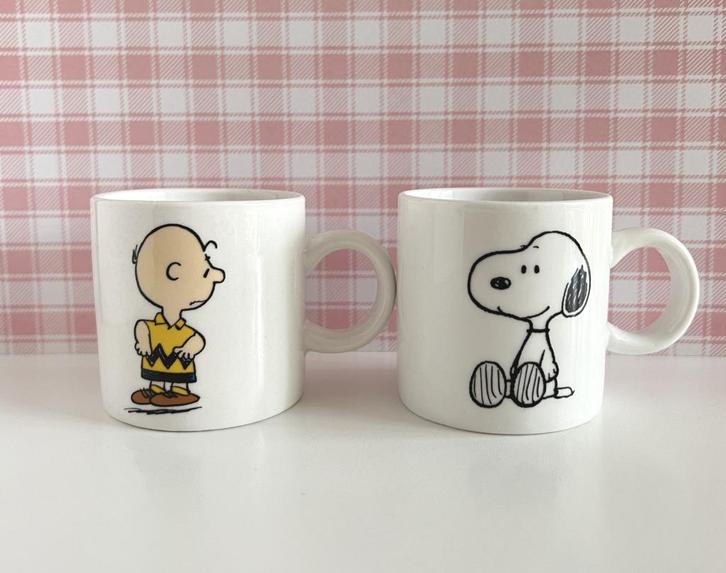 Duo de tasses Charlie Brown et Snoopy, Antiek en Kunst, Antiek | Keramiek en Aardewerk, Ophalen of Verzenden