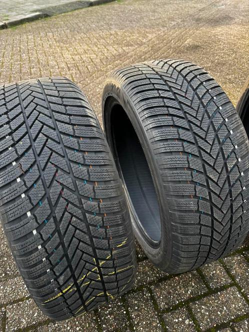 2x Bridgestone Blizzak LM005 255/45R20 101T – Winterbanden, Auto-onderdelen, Banden en Velgen, Band(en), Winterbanden, Ophalen of Verzenden