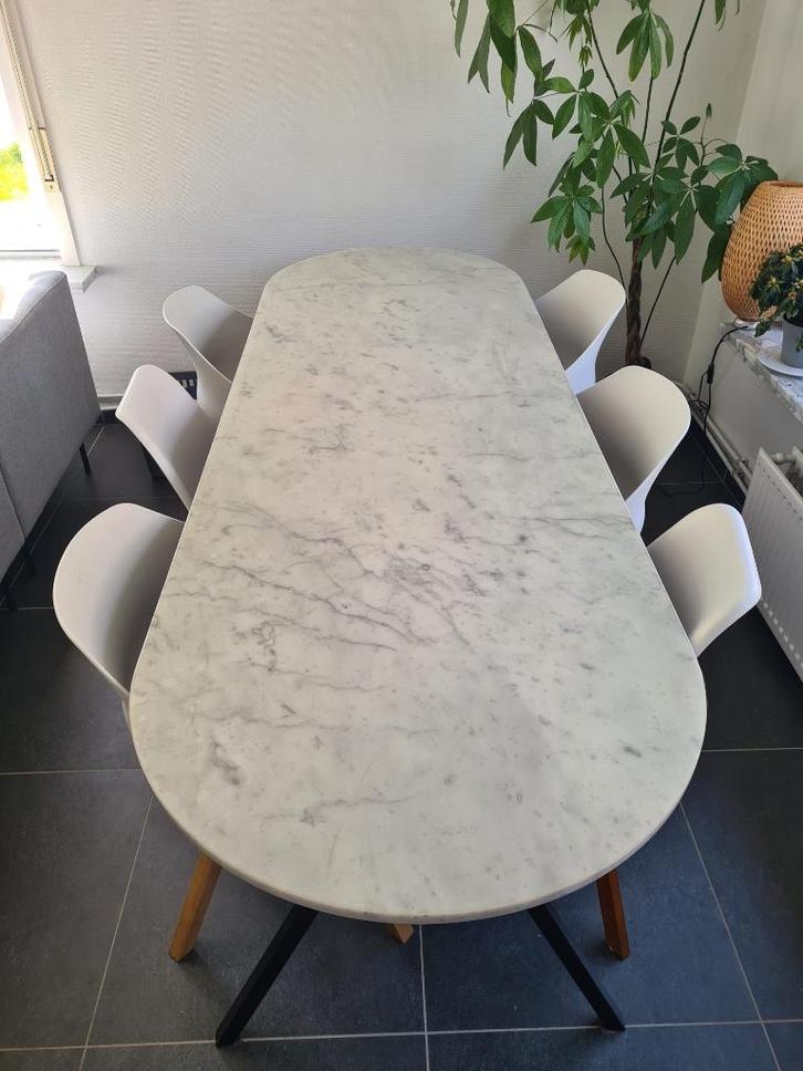 Marmeren ovalen tafel, Huis en Inrichting, Tafels | Eettafels, Zo goed als nieuw, 50 tot 100 cm, 200 cm of meer, Vijf personen of meer