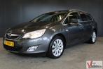 Opel Astra Sports Tourer 1.3 CDTi S/S Cosmo - Climate - Crui, Auto's, Te koop, Zilver of Grijs, Diesel, Bedrijf