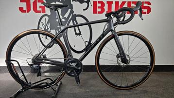 racefiets giant tcr advance 1 disc, carbon, ultegra beschikbaar voor biedingen
