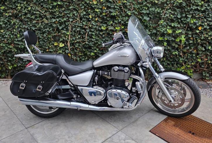 Triumph Thunderbird 1600, Motos, Motos | Triumph, Particulier, Chopper, plus de 35 kW, 2 cylindres, Permis Moto A, Enlèvement