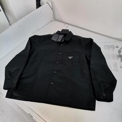 Prada Re-Nylon shirt, Vêtements | Hommes, Chemises, Comme neuf, Enlèvement ou Envoi