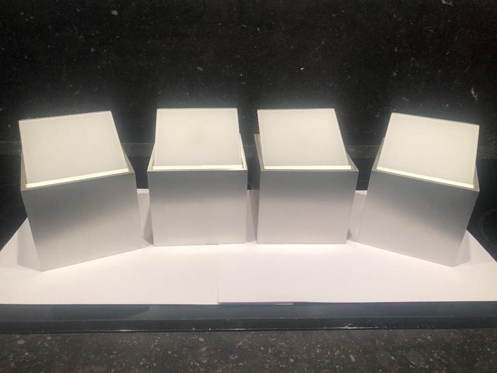 DELTA LIGHT design up-down wandlichten 4 x, Huis en Inrichting, Lampen | Wandlampen, Zo goed als nieuw, Metaal, Verzenden