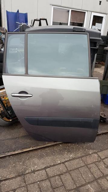 RENAULT ESPACE PORTIER RA BJ 2003 2007 beschikbaar voor biedingen