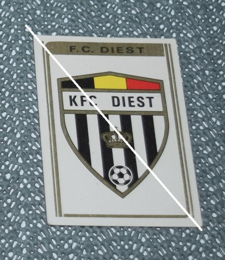 Panini / Football 1973 - 74 / Embleem KFC Diest, Verzamelen, Sportartikelen en Voetbal, Zo goed als nieuw, Poster, Plaatje of Sticker