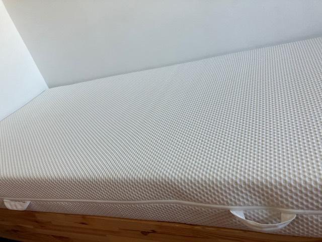 Ikea matelas 1 personne 90x200, Maison & Meubles, Canapés | Sofas & Chaises Longues, Comme neuf, Une personne, Moins de 150 cm