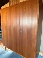 Vintage 3 deurs kast, Huis en Inrichting, Ophalen, Met plank(en), 150 tot 200 cm, Zo goed als nieuw