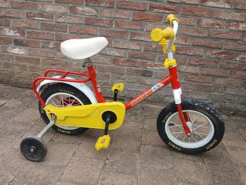 Eerste kinderfietsje 12inch zeer proper 15€ beschikbaar voor biedingen