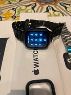Iwatch apple SE, Handtassen en Accessoires, Smartwatches, Ophalen, Zwart, IOS, Zo goed als nieuw