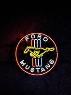 Ford Mustang glas neon lichtreclame / lamp, Verzamelen, Ophalen of Verzenden, Nieuw, Lichtbak of (neon) lamp