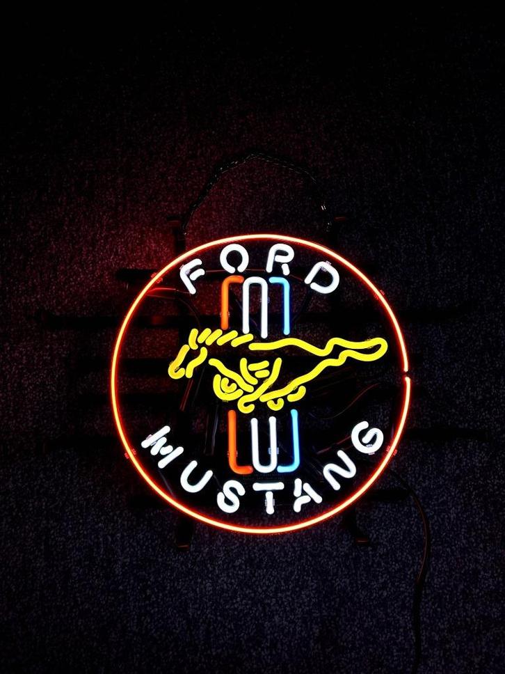 Ford Mustang glas neon lichtreclame / lamp, Verzamelen, Merken en Reclamevoorwerpen, Nieuw, Lichtbak of (neon) lamp, Ophalen of Verzenden
