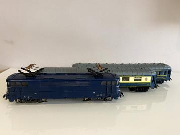 HO Jouef treinset BB 9201 SNCF & 2 rijtuigen (695) beschikbaar voor biedingen