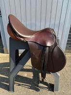 Stubben jumping saddle, Dieren en Toebehoren, Paarden en Pony's | Zadels, Ophalen, Zo goed als nieuw