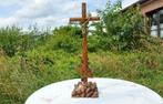 Crucifix à poser forêt noire, Antiquités & Art, Enlèvement ou Envoi