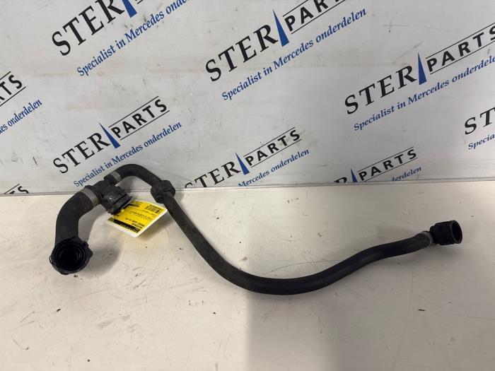 Radiateurslang van een Mercedes C-Klasse, Auto-onderdelen, Airco en Verwarming, Mercedes-Benz, Gebruikt, 3 maanden garantie, Ophalen of Verzenden