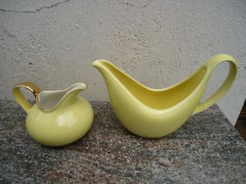 2 vintage melkkannen van Boch La Louvière beschikbaar voor biedingen