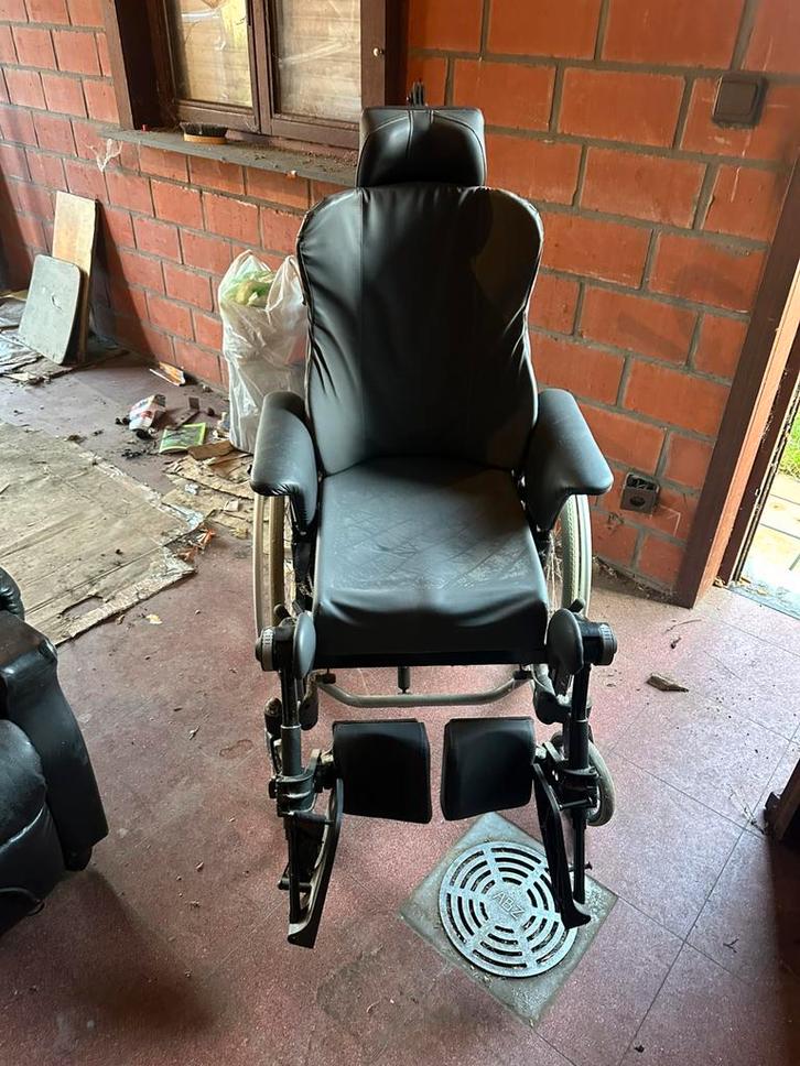 Kiep rolstoel, Diversen, Rolstoelen, Zo goed als nieuw, Ophalen