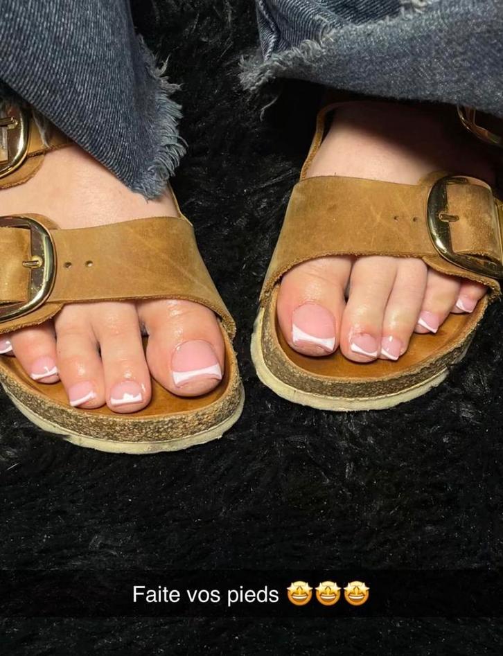 Home Nagelprotheticus, Handtassen en Accessoires, Uiterlijk | Cosmetica en Make-up, Zo goed als nieuw, Ophalen of Verzenden