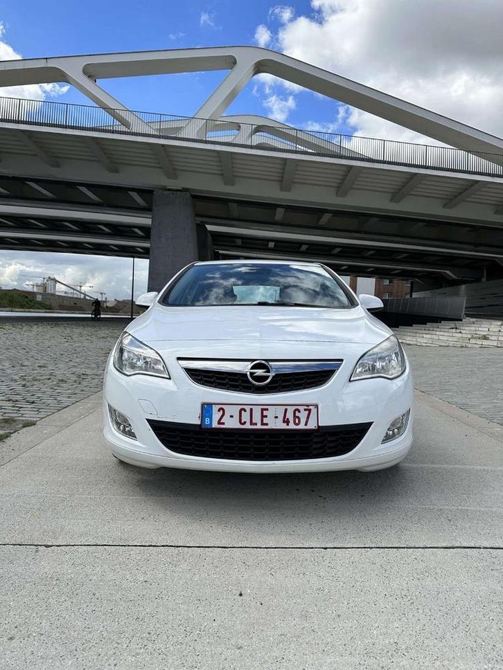 Opel astra 2010 1.7 CDTI, Auto's, Opel, Particulier, Astra, ABS, Diesel, Ophalen