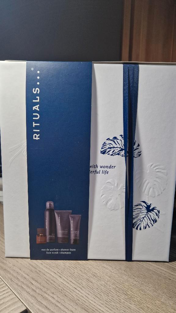 Coffret cadeau collection Rituals Homme, Bijoux, Sacs & Beauté, Beauté | Cosmétiques & Maquillage, Neuf, Accessoires, Enlèvement ou Envoi