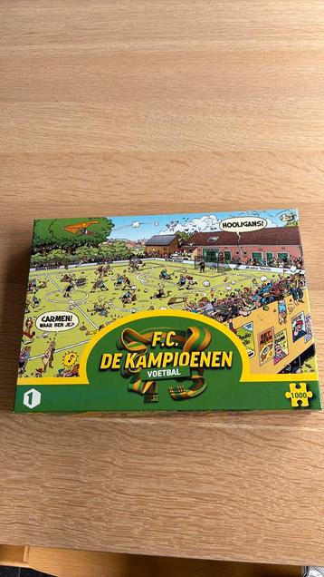 Puzzel F.C. De Kampioenen. Voetbal beschikbaar voor biedingen