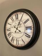 grote wandklok, Huis en Inrichting, Woonaccessoires | Klokken, Ophalen of Verzenden, Zo goed als nieuw, Analoog, Wandklok