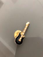 Gitaar speld, Enlèvement, Comme neuf