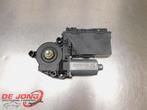 Moteur de vitre portière d'un Volkswagen Touareg, Volkswagen, -, 3 mois de garantie, Utilisé