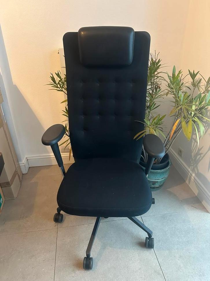 Vitra ID Trim L ergonomische bureaustoel, Huis en Inrichting, Bureaustoelen, Zo goed als nieuw, Bureaustoel, Zwart, Ophalen