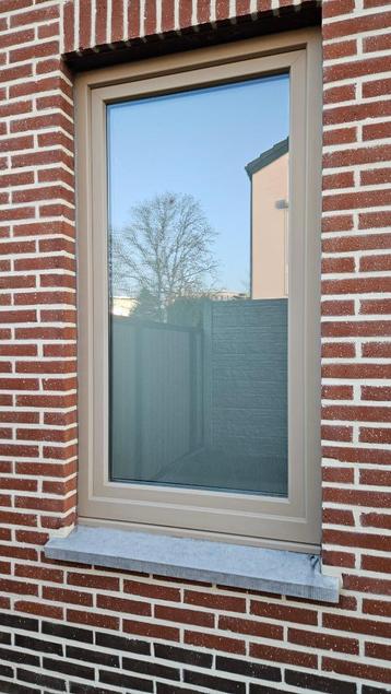 Draai-kiepraam 3 dubbel glas beschikbaar voor biedingen