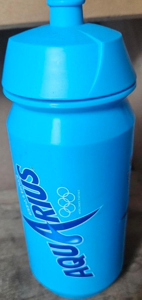 Aquarius drinkfles NIEUW, Sport en Fitness, Drinkbussen, Nieuw, Ophalen of Verzenden