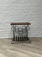 Porte bouteilles et porte journeaux, Enlèvement, Bois