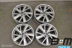 Originele 17 inch velgen Audi Q2 / A3 81A601025C, Auto-onderdelen, Banden en Velgen, Gebruikt, Velg(en)